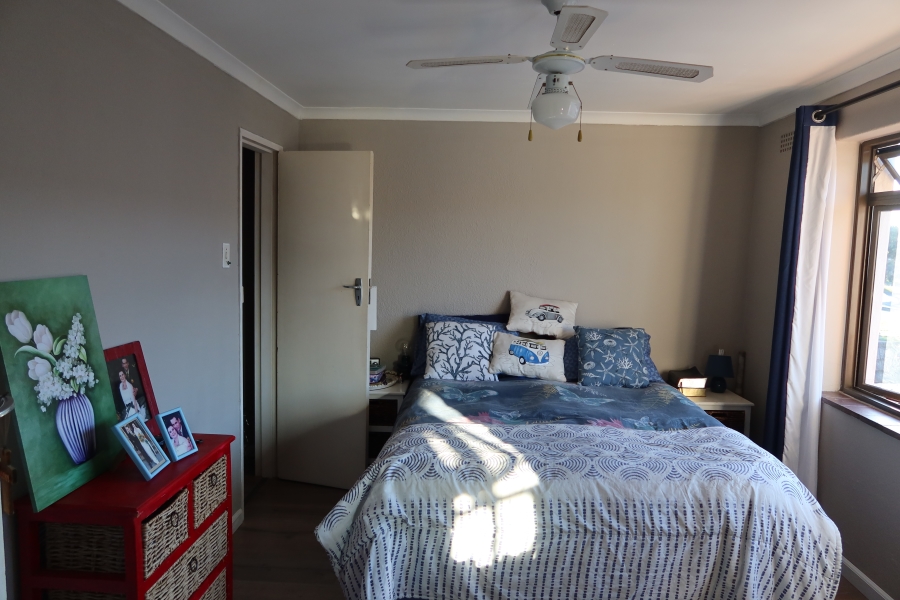 2 Bedroom Property for Sale in Goodwood Park Western Cape